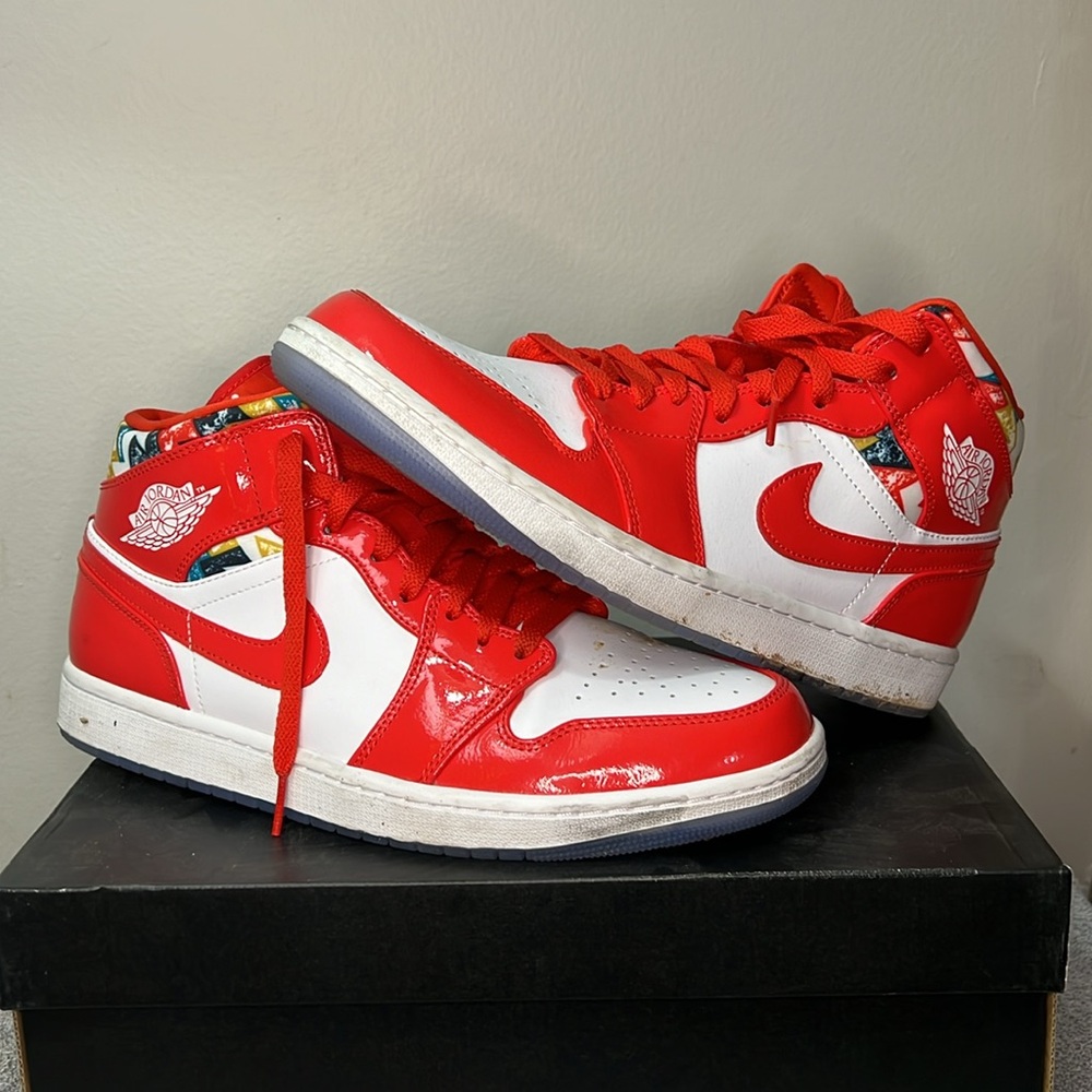 Air Jordan 1 Mid SE Men’s Size 10.5
